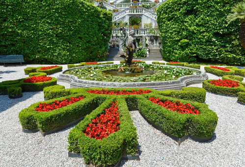 Nicolas Lherme paysagiste entretien courant de vos jardins 15000 Aurillac dans le Cantal